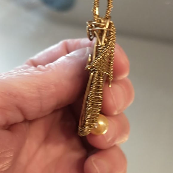 🇨🇦Wire wrapped Stone Cabochon pendant - Picture 3 of 3